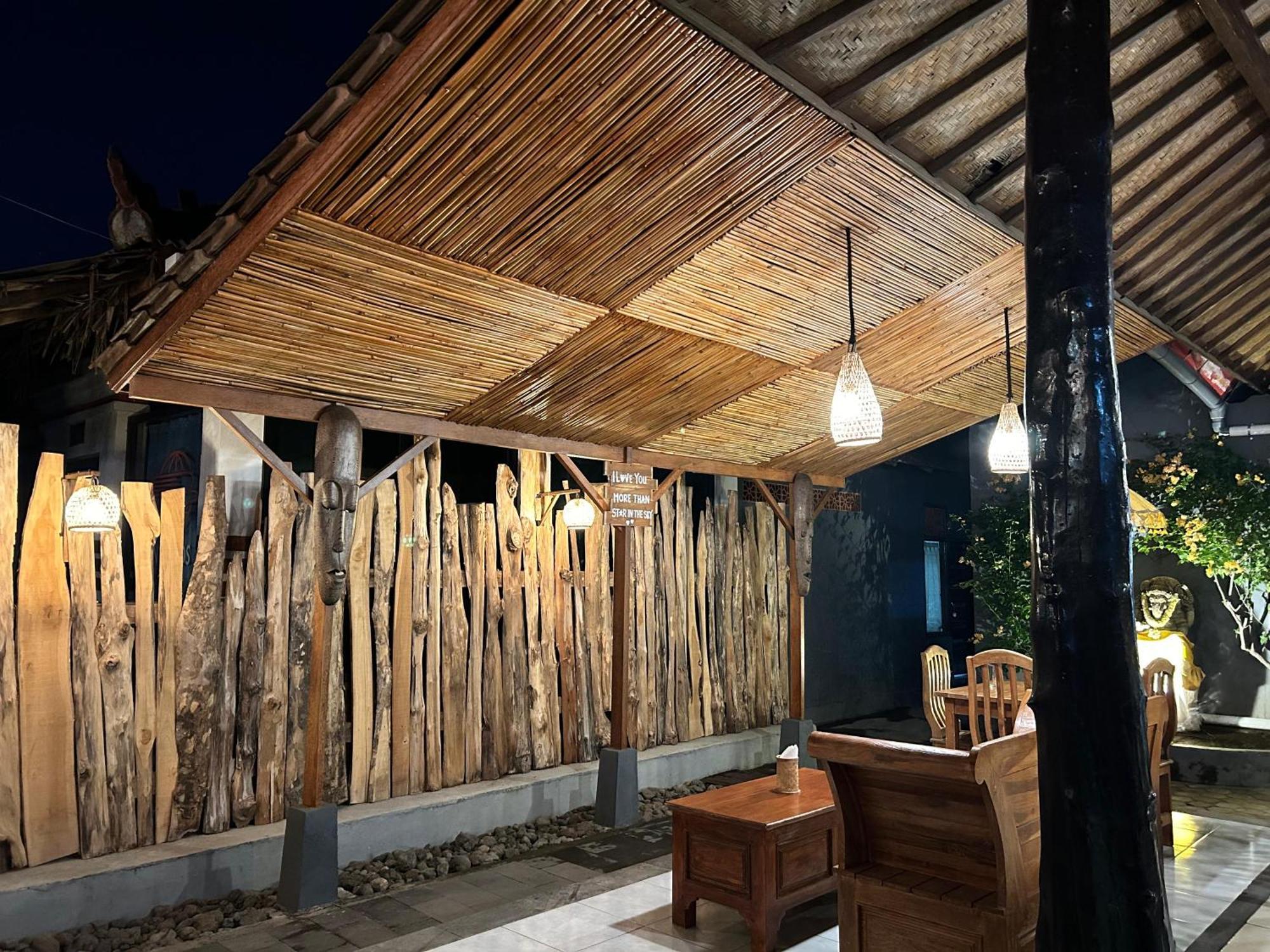 Badini Homestay Пемутеран Экстерьер фото